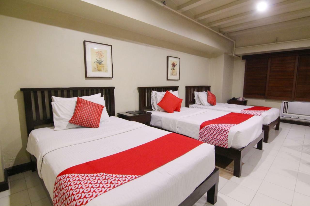 Oyo 103 Artina Suites Hotel Makati City Exterior foto